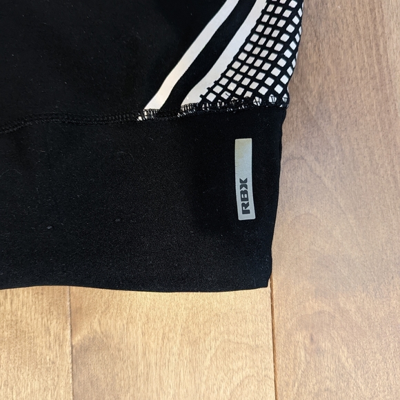 Reebok Medium Black Pants - Picture 3 of 4